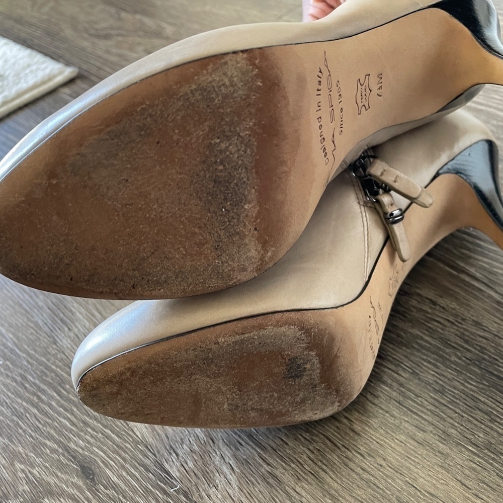 Via Spiga Tan Heels Womens Size 7.5 - Picture 5 of 5